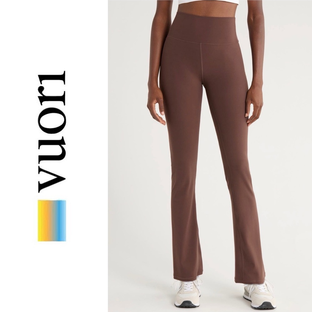 Vuori • All The Feels Slim Flare • NWT